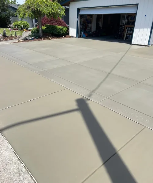 Broom Finish Driveway And City Sidewalk Replacement in Enumclaw 